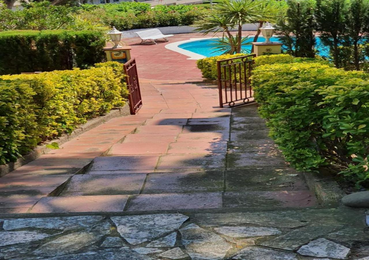 Apartamento Vacacional En Platja D'Aro S'Agaro Exterior photo